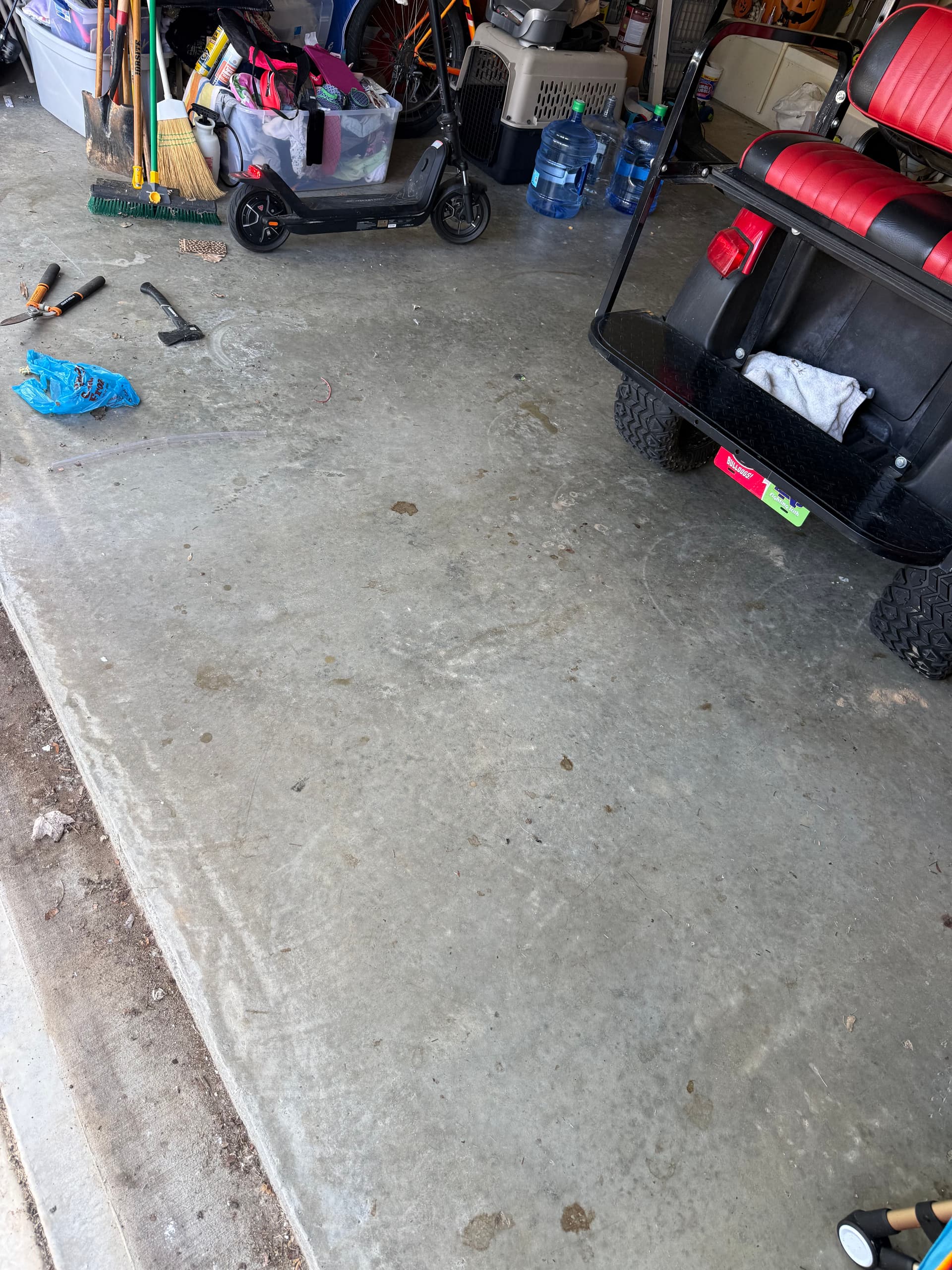 Gallery photos for Same-Day Garage Cleanout Gets Braselton Home Its Space Back: Image #1