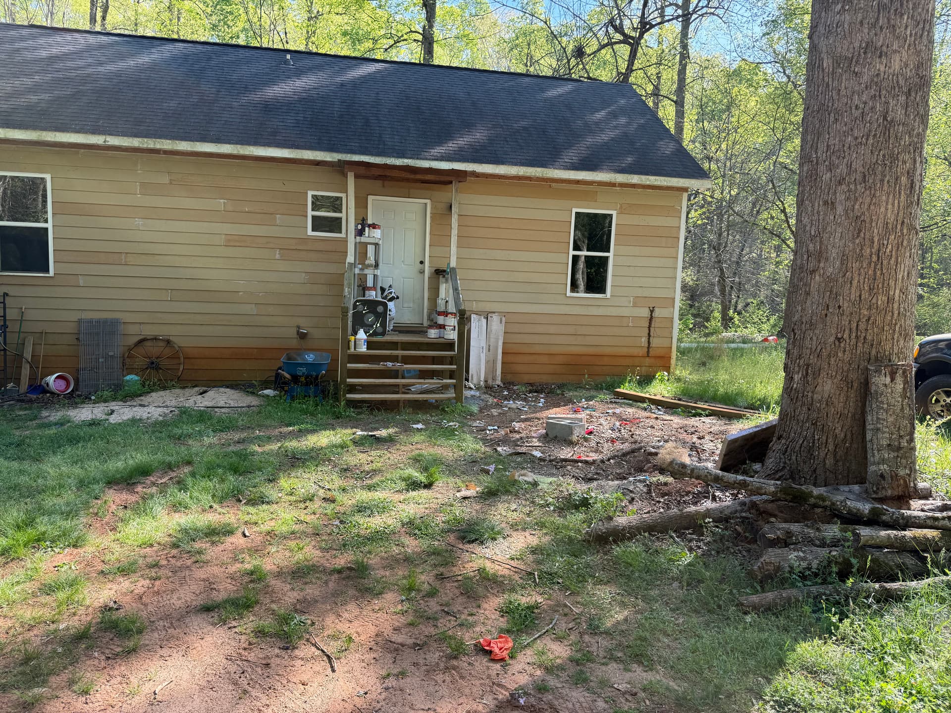 Gallery photos for 3-Trailer Junk Removal Job Cleared in One Day in Flowery Branch: Image #3